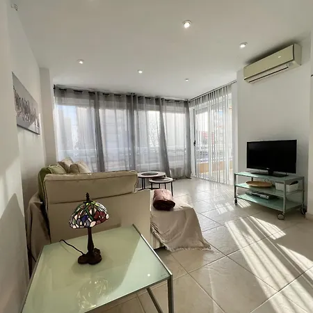 Cozy On The Of Appartamento Calpe